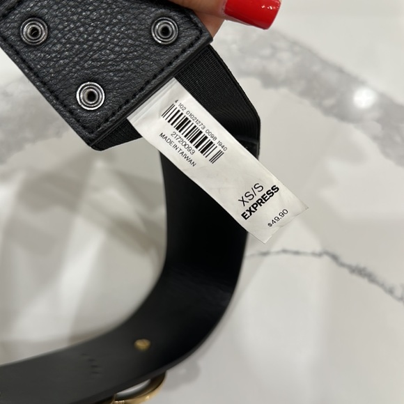 Express Rhinestone Double Loop O Black Wide Waist Belt - Picture 3 of 3